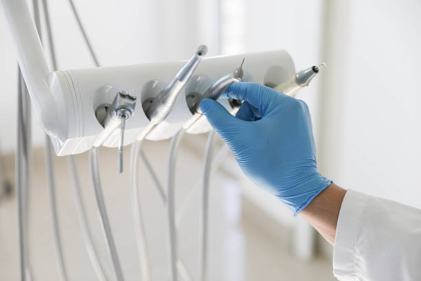 Professional Tooth Extraction technician working in Eufaula, OK